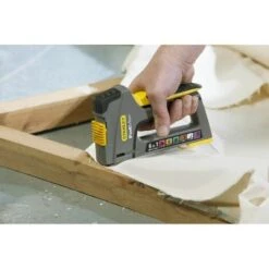 Agrafeuse-Cloueuse - 6 En 1 - Pour 6 Types D'Agrafes Et Clous - FATMAX - STANLEY, FMHT6-70868 11 Agrafeuse-Cloueuse - 6 En 1 - Pour 6 Types D'Agrafes Et Clous - FATMAX - STANLEY, FMHT6-70868 -Promos Outil Virtuose Magasin 24176772 5